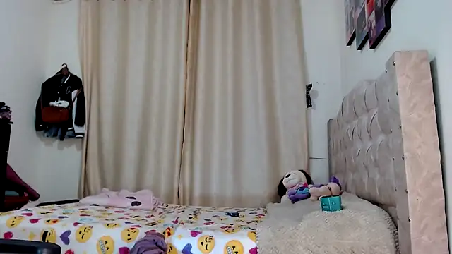 Samary thomas online show from 02-12-25, 01:30