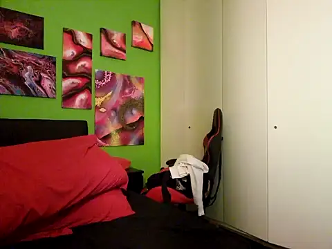 Snapshot of MASTERBULLY chatting on 09-12-25, 09:59 MASTERBULLY online show from 09-12-25, 09:59