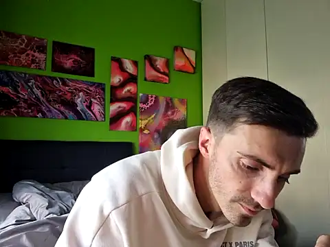 Snapshot of MASTERBULLY chatting on 09-30-25, 09:58 MASTERBULLY online show from 09-30-25, 09:58