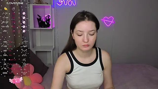 Fairyy Moon online show from 10-13-25, 12:32