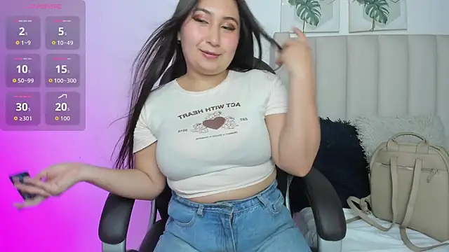 Marian Boobs online show from 11-14-25, 07:12