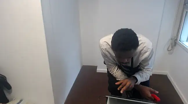 Snapshot of Mastertopdome chatting on 01-19-25, 04:36 Mastertopdome online show from 01-19-25, 04:36