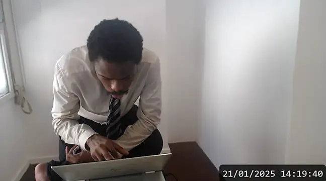 Snapshot of Mastertopdome chatting on 01-21-25, 05:20 Mastertopdome online show from 01-21-25, 05:20