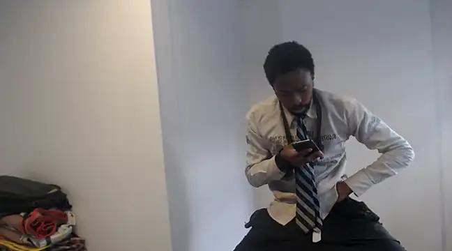 Snapshot of Mastertopdome chatting on 01-22-25, 07:56 Mastertopdome online show from 01-22-25, 07:56