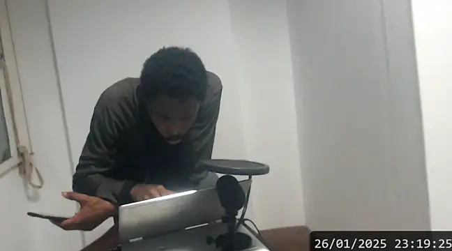 Snapshot of Mastertopdome chatting on 01-27-25, 02:20 Mastertopdome online show from 01-27-25, 02:20