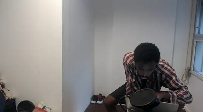 Snapshot of Mastertopdome chatting on 01-28-25, 10:23 Mastertopdome online show from 01-28-25, 10:23