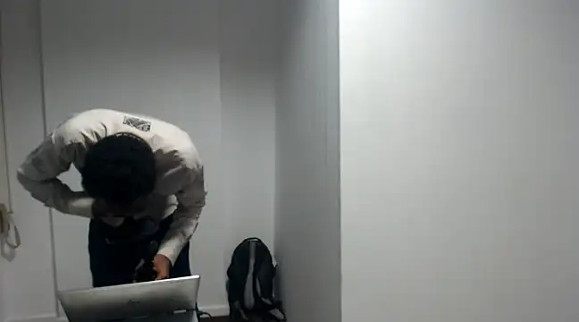 Snapshot of Mastertopdome chatting on 02-11-25, 03:18 Mastertopdome online show from 02-11-25, 03:18