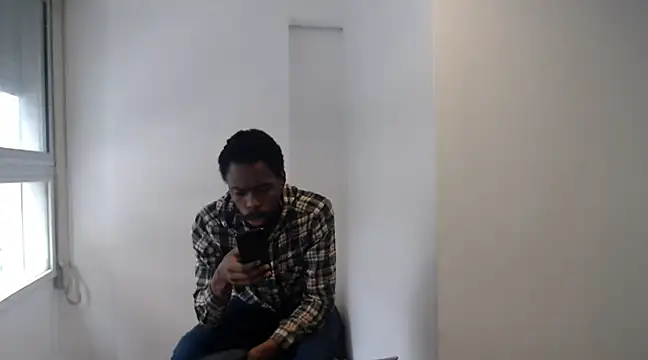 Snapshot of Mastertopdome chatting on 02-12-25, 03:49 Mastertopdome online show from 02-12-25, 03:49