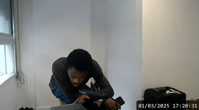 Snapshot of Mastertopdome chatting on 03-01-25, 08:21 Mastertopdome online show from 03-01-25, 08:21