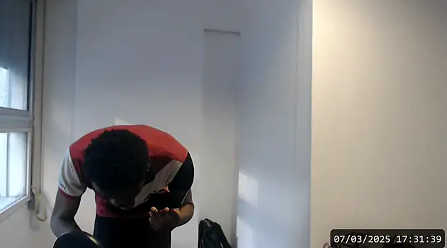 Snapshot of Mastertopdome chatting on 03-07-25, 08:33 Mastertopdome online show from 03-07-25, 08:33