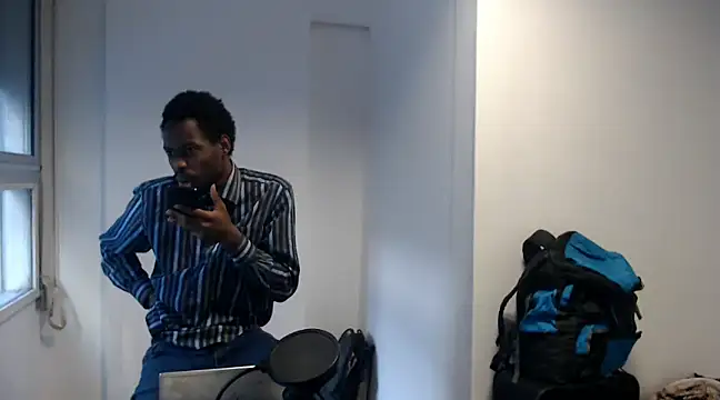 Snapshot of Mastertopdome chatting on 03-10-25, 08:56 Mastertopdome online show from 03-10-25, 08:56