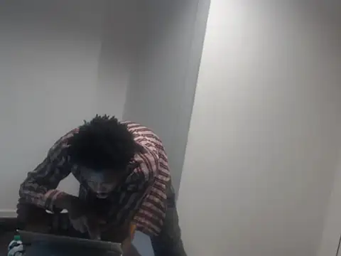 Snapshot of Mastertopdome chatting on 10-05-25, 07:45 Mastertopdome online show from 10-05-25, 07:45