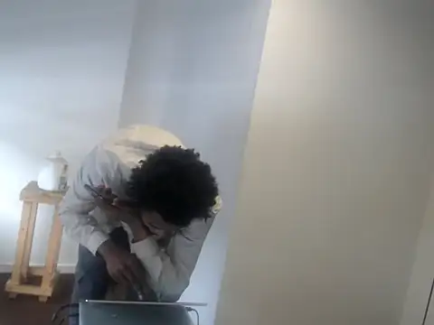 Snapshot of Mastertopdome chatting on 10-11-25, 05:44 Mastertopdome online show from 10-11-25, 05:44