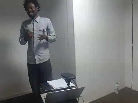 Snapshot of Mastertopdome chatting on 11-20-25, 02:34 Mastertopdome online show from 11-20-25, 02:34