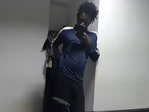 Snapshot of Mastertopdome chatting on 02-01-26, 07:40 Mastertopdome online show from 02-01-26, 07:40