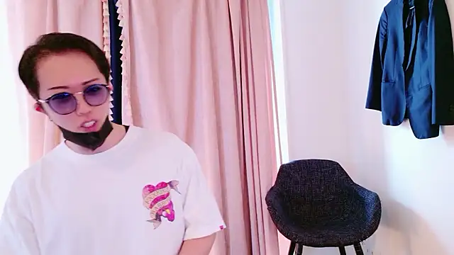 xxx men online show from 04-30-26, 01:12