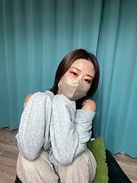 Snapshot of ayu0009rrr chatting on 02-27-25, 04:21 ayu0009rrr online show from 02-27-25, 04:21