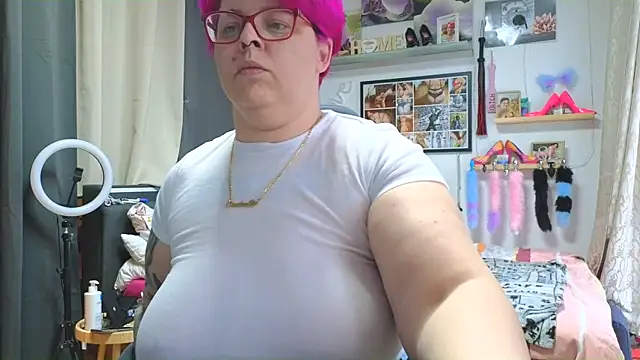 SunshineLexi online show from 02-28-25, 06:54