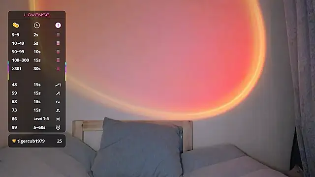 Snapshot of Daria_Spring chatting on 11-14-25, 02:32 Daria Spring online show from 11-14-25, 02:32