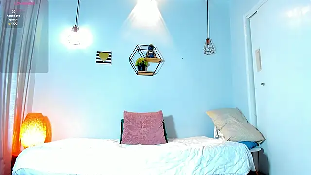 sweetebony 970 online show from 03-21-25, 12:17