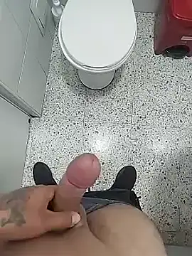 Snapshot of xxierra chatting on 02-10-25, 04:47 xxierra online show from 02-10-25, 04:47