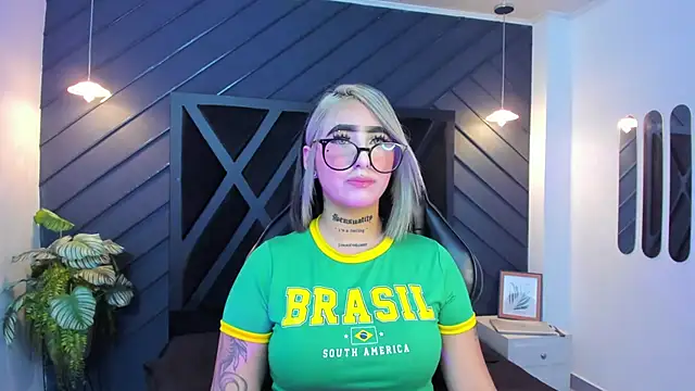 Alahia Dangelo online show from 09-12-25, 11:21