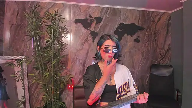 Alahia Dangelo online show from 03-25-26, 05:52