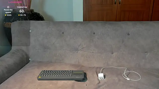  maria foxx  online show from 11-08-25, 08:40