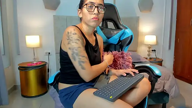  maria foxx  online show from 02-05-26, 05:39