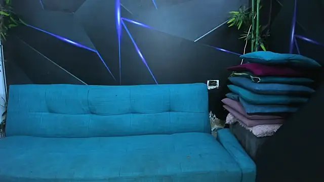 playsgirlhot online show from 03-02-25, 11:18