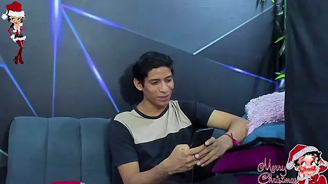 playsgirlhot online show from 11-14-25, 11:13