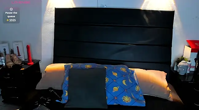 Snapshot of _ValeryStone_ chatting on 12-11-24, 07:14 ValeryStone online show from 12-11-24, 07:14