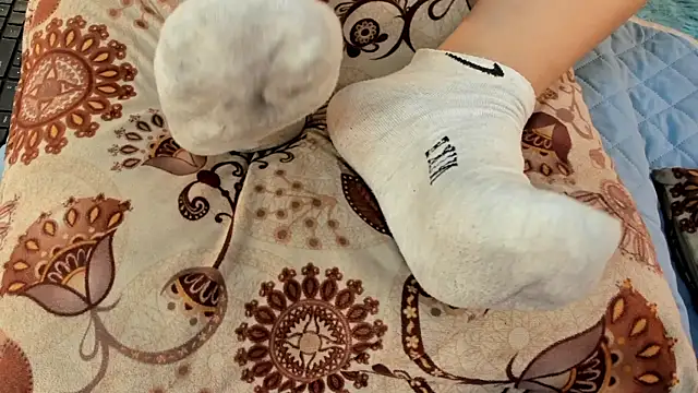 Snapshot of Eilin_clio chatting on 07-16-26, 07:09 Eilin clio online show from 07-16-26, 07:09