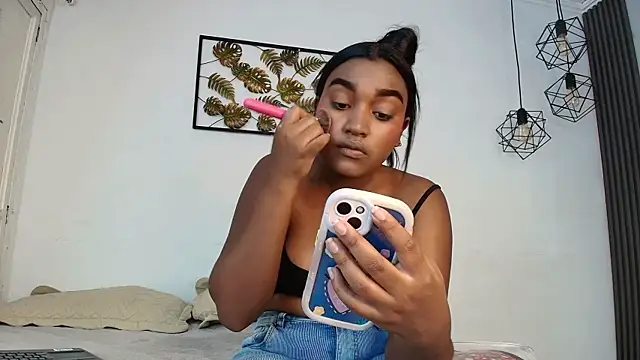 Snapshot of kayna_gomez chatting on 02-12-25, 07:35 kayna gomez online show from 02-12-25, 07:35