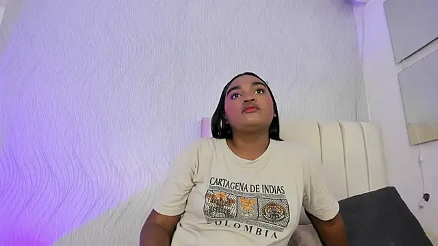 Snapshot of kayna_gomez chatting on 11-11-25, 07:25 kayna gomez online show from 11-11-25, 07:25