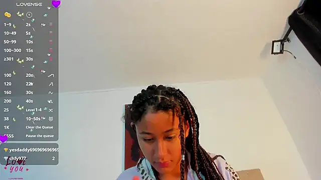 Milkdulce1 online show from 03-02-25, 05:23