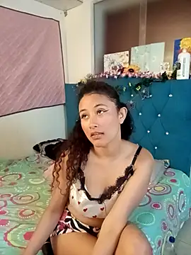 Milkdulce1 online show from 04-04-26, 03:31