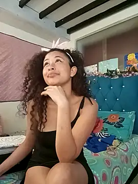 Milkdulce1 online show from 04-14-26, 02:01