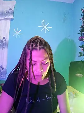 dulcesilvana10 online show from 12-10-24, 07:54