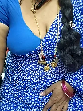Snapshot of Sexy-Telugunayana2 chatting on 05-18-26, 06:58 Sexy-Telugunayana2 online show from 05-18-26, 06:58