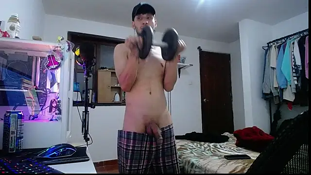 Snapshot of esjrobles chatting on 12-30-24, 06:09 esjrobles online show from 12-30-24, 06:09