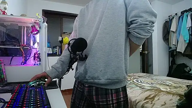 Snapshot of esjrobles chatting on 01-04-25, 07:24 esjrobles online show from 01-04-25, 07:24