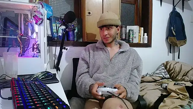 Snapshot of esjrobles chatting on 01-31-25, 09:37 esjrobles online show from 01-31-25, 09:37