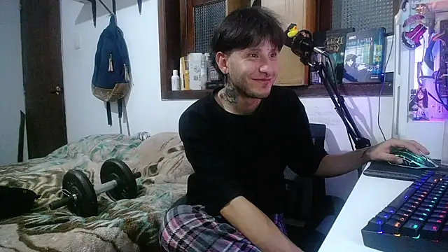 Snapshot of esjrobles chatting on 02-27-25, 06:18 esjrobles online show from 02-27-25, 06:18