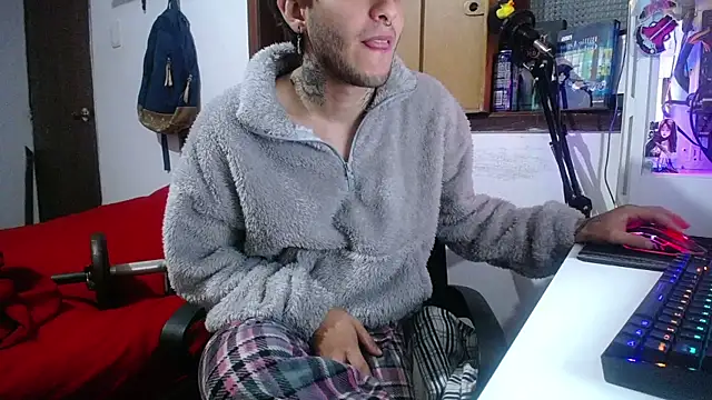 Snapshot of esjrobles chatting on 03-05-25, 09:27 esjrobles online show from 03-05-25, 09:27