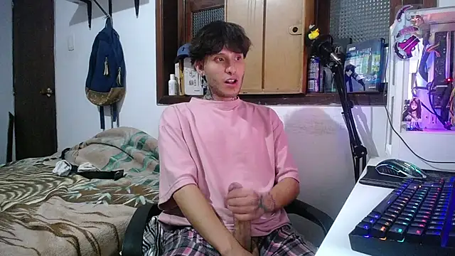 Snapshot of esjrobles chatting on 03-07-25, 03:40 esjrobles online show from 03-07-25, 03:40