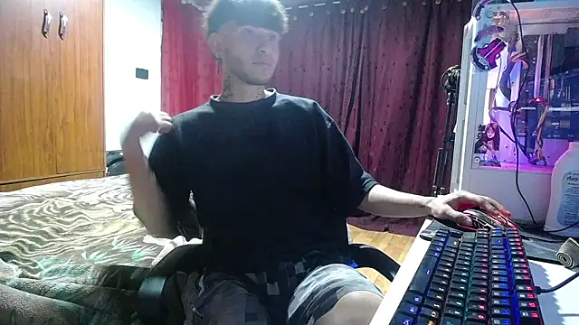 Snapshot of esjrobles chatting on 03-16-25, 11:36 esjrobles online show from 03-16-25, 11:36