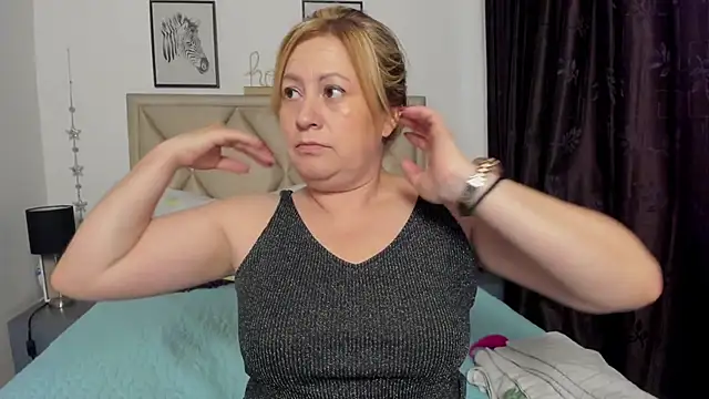 MonyCassius online show from 04-15-26, 12:12