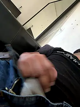 joselo8888 online show from 11-02-25, 09:28