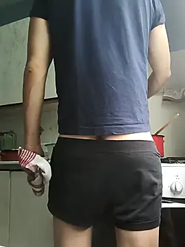 petibacsi96 online show from 01-16-25, 12:20